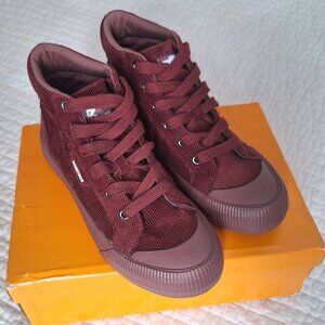 NEW Women's Size 9 Burgundy Corduroy high-top Rocket Dog Sneakers
